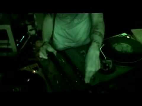 DJ SCHEPSIS(STREET PLAN) FLOW VLC 26/11/09.mov