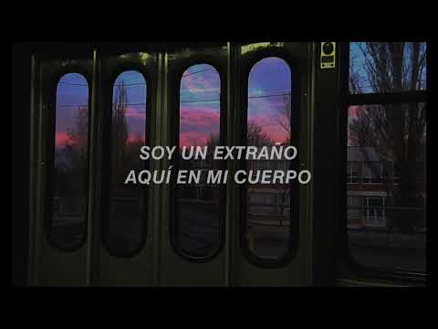 A Veces Vuelvo - Catupecu Machu (letra)