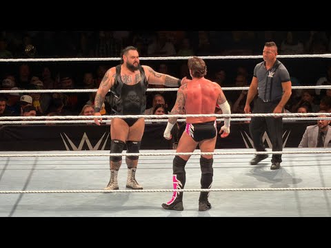 CM Punk vs Bronson Reed Full Match - WWE Live Holiday Tour 12/27/2025