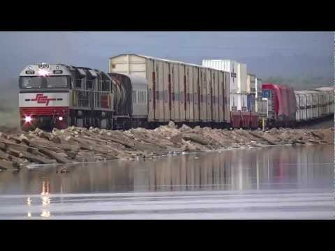 SCT West Bound Over Lake Knockout - Australian Trains, South Australia
