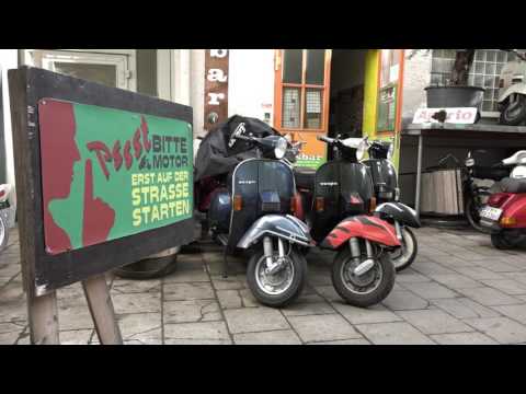 Die Vesbar - ein Paradies für Vespafahrer