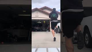 Thai pad clinch knees 2 min