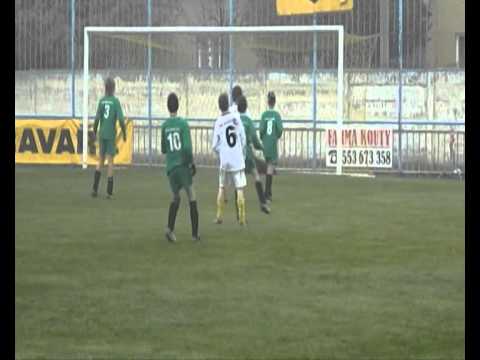 SK Kravaře - Vrbno p / Pradědem  4 : 1 ( 2 : 0 ) st. žáci  dne 22.10. 2011