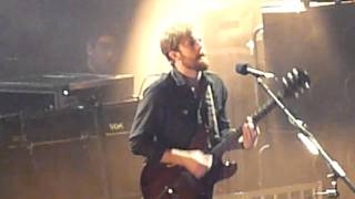 Kings Of Leon - TECHNICAL PROBLEMS during MARY Live