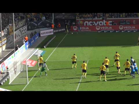 20.10.2012 SG Dynamo Dresden - Braunschweig - Freistoß vor dem Tor