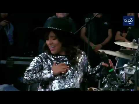 Paola Chuc - Que Nadie Sepa Mi Sufrir | Apertura de concierto de Manuel Turizo en Xelafer 2019