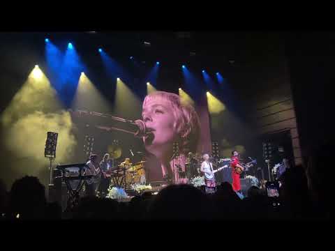 Maggie Rogers and Del Water Gap - New Song Live @The Anthem in DC 2/14/23