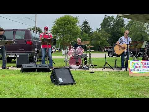 Paul Simon cover by Nic Rossi Xperience  at August Fest 2022