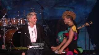 Rihanna Don&#39;t Stop The Music Live in Ellen DeGeneres Show HD