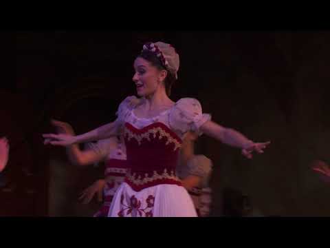 Ballet-Coppélia de Léo Delibes, con Marianela Núñez y el Royal Ballet