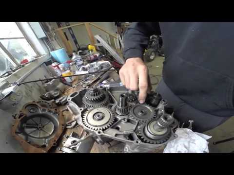 How to Replace Seals and Gaskets In A 85-86 LT250r Pt 2