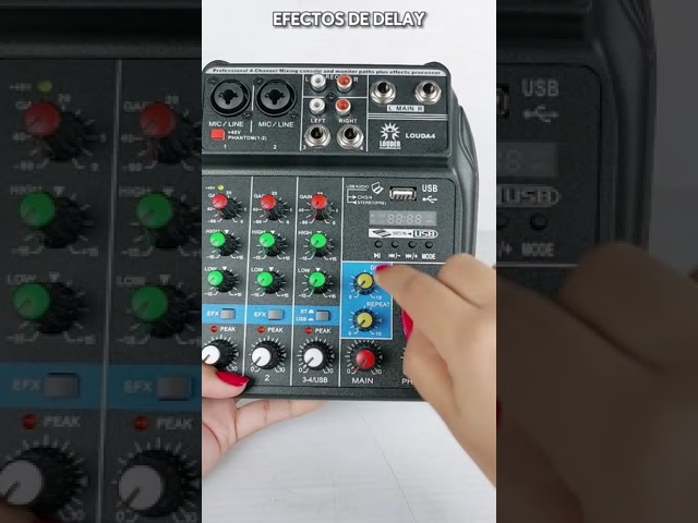Vídeo relacionado con Mini Mezclador de Audio Estéreo Interfaz de Audio 4 Canales RCA Consola de Mezcla de Audio Portátil con Controles de Volumen Separados para Live Broadcast DJ Karaoke