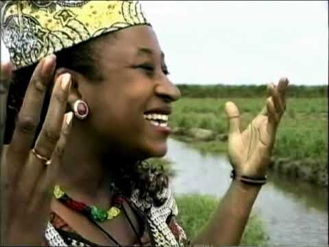Charmaine Blackman - Raise your hands for Jah [OFFICAL]