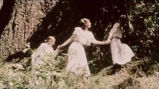 Picnic at Hanging Rock (1975) Video