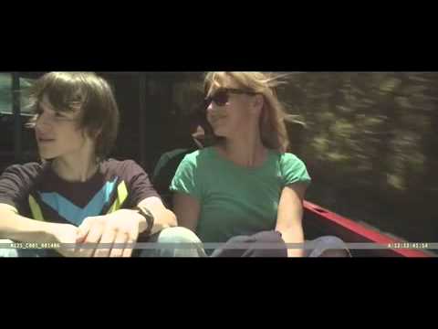 TWICE A WOMEN (2 FOIS UNE FEMME)