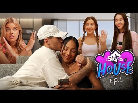 Uninvited guests destroyed the atmosphere in the house // XO HOUSE EPISODE 1