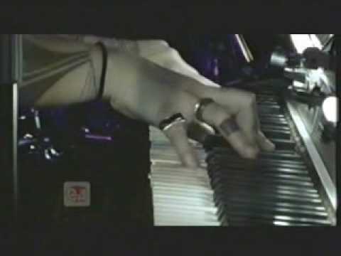 Hollie Smith - Long Player Live Part 1