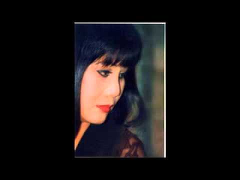 Thể hiện bởi Tài Linh