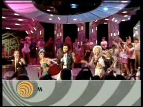 The Belle Stars - The Clapping Song TOTP