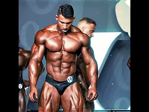 The Stare 👁️ | Cbum vs Ramon Dino | Classic Physique #cbumvsramondino #mrolympia2019