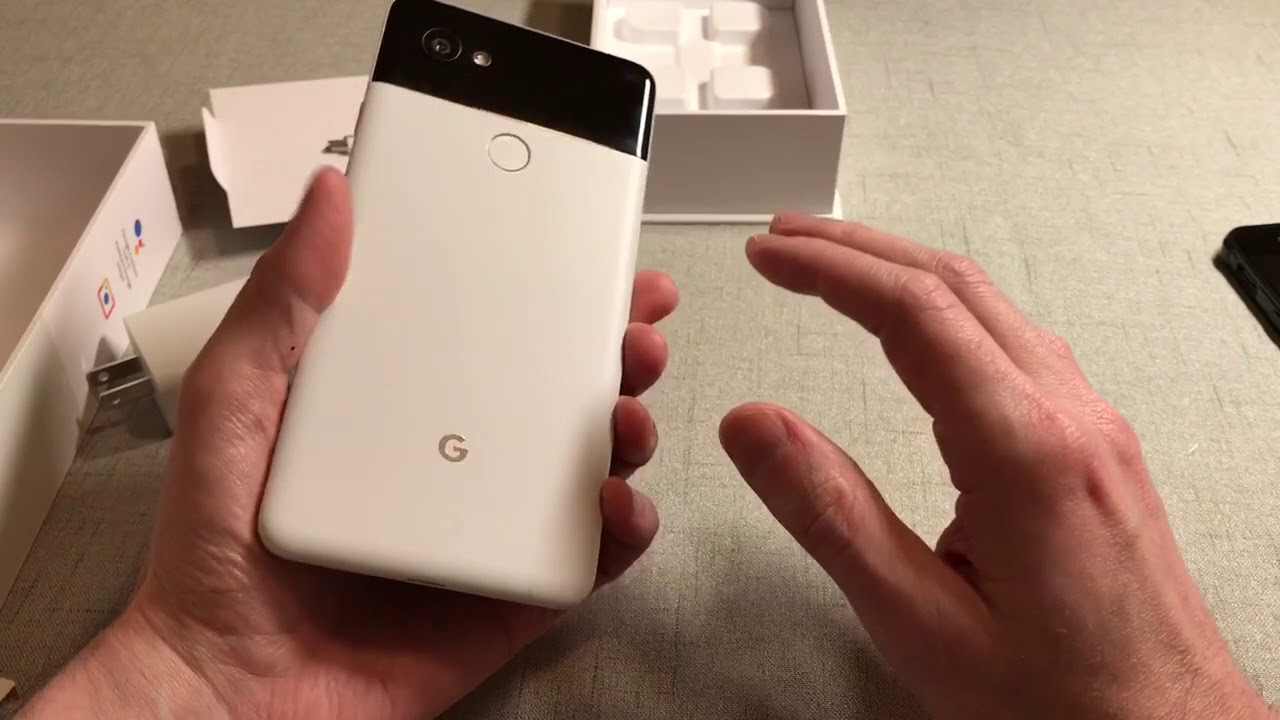 Google Pixel 2 XL White & Black (Penguin) Unboxing and Overview