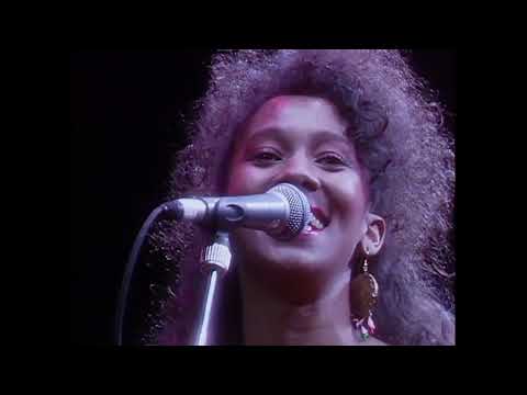 Eric Clapton, Katie Kissoon - Tearing Us Apart [The Definitive 24 Nights Rock]