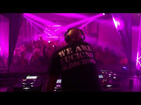 DJ Kahlkopf HC ft. Gee MC @ Nature One - Hardcore Gladiators