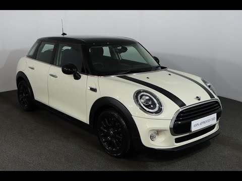 MINI HATCHBACK 1.5 Cooper Classic II 5dr Auto PF68JJX