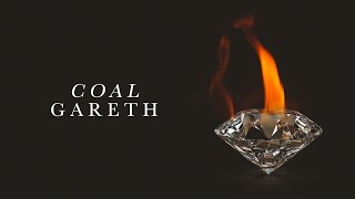 Kadr z teledysku Coal tekst piosenki Gareth