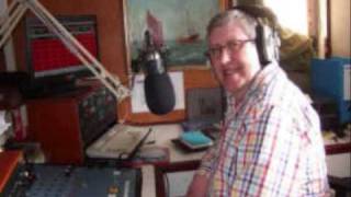 Tunes On The Radio  (A tribute to Clive Dewi Thomas) - Philip Arrowsmith