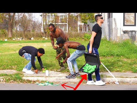 Blindman dropping 1,000,000 in the hood prank!