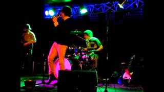 The So Long Vinyls- Gotta Get A Hold Of Myself (The Zombies cover) (Live)