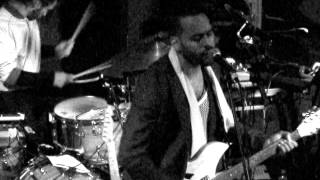 Twin Shadow &quot;Tyrant Destroyer&quot; Live in NYC