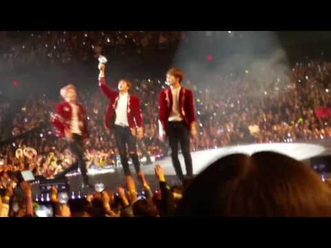 BTS 290317 Chicago Wings Tour N.O No More Dream Boy in Luv Danger Run