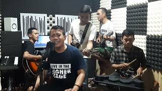 Download lagu maafkan Lagu Chili band mp3