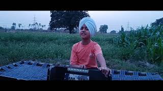 ਪਹਿਲੀ ਵਾਰ  ਹਿੰਦੀ ਗੀਤ ਗਾਇਆ  😇  youtube par