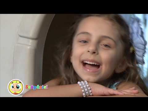 Ariana Meșină - Micuța surioară