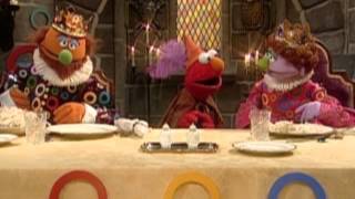 Sesame Street: &quot;The Kingdom of O&quot; with Elmo