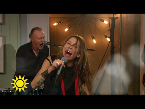 Lyssna på Caroline af Ugglas nya låt NEJ! - Nyhetsmorgon (TV4)