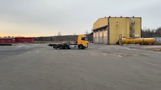 Carroçaria furgão Volvo FH12 480 a venda - Imagem 4 | Autoline AO Carroçaria furgão Volvo FH12 480 | Imagem 4 - Autoline