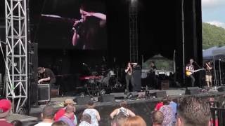 Zealyn - Overwhelmed LIVE