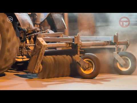 🚜 Техника теплосетей убирает улицы Уссурийска в ночное время