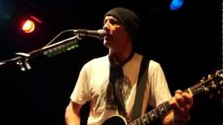 Simon Townshend sings Comeback at The Ropetackle, Shoreham