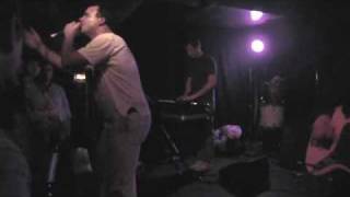 Future Islands - An Apology