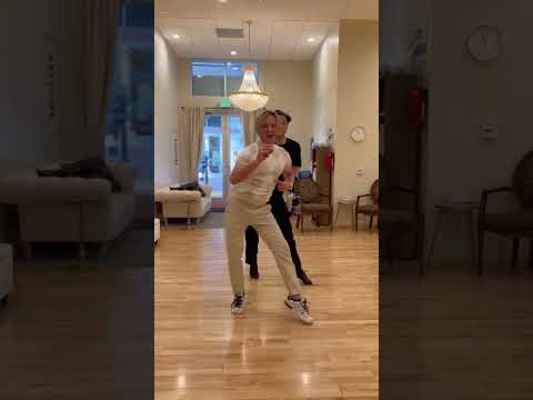 Lock step in 🇧🇷 Samba by Oleg Astakhov - DanceWithOleg.com #olegastakhov #samba #ballroomdance