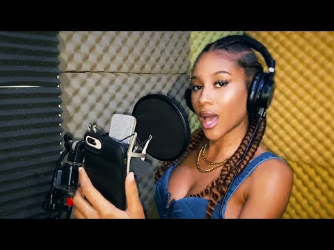 Lanae - Dubplate - Little Lion Sound - Love Chat