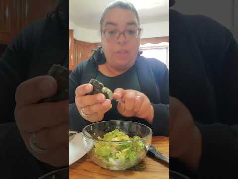 Sharing my terrible experience with #Greenix Pest Control While I Make My DWS Spicy Slaw