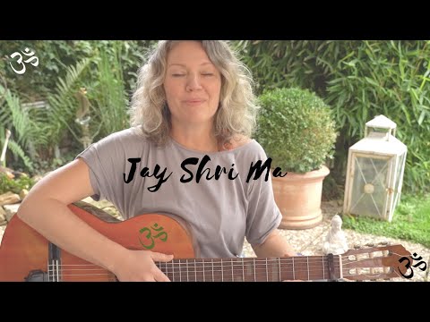 Mantra Jay Shri Ma (Sangita Wyslich) I Akkorde & Text I Nancy Haywood I 440 Hz