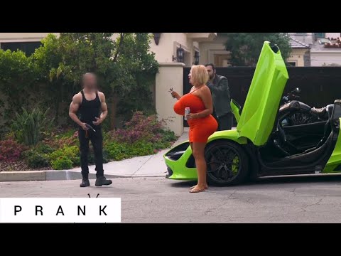 Pranks Boobs