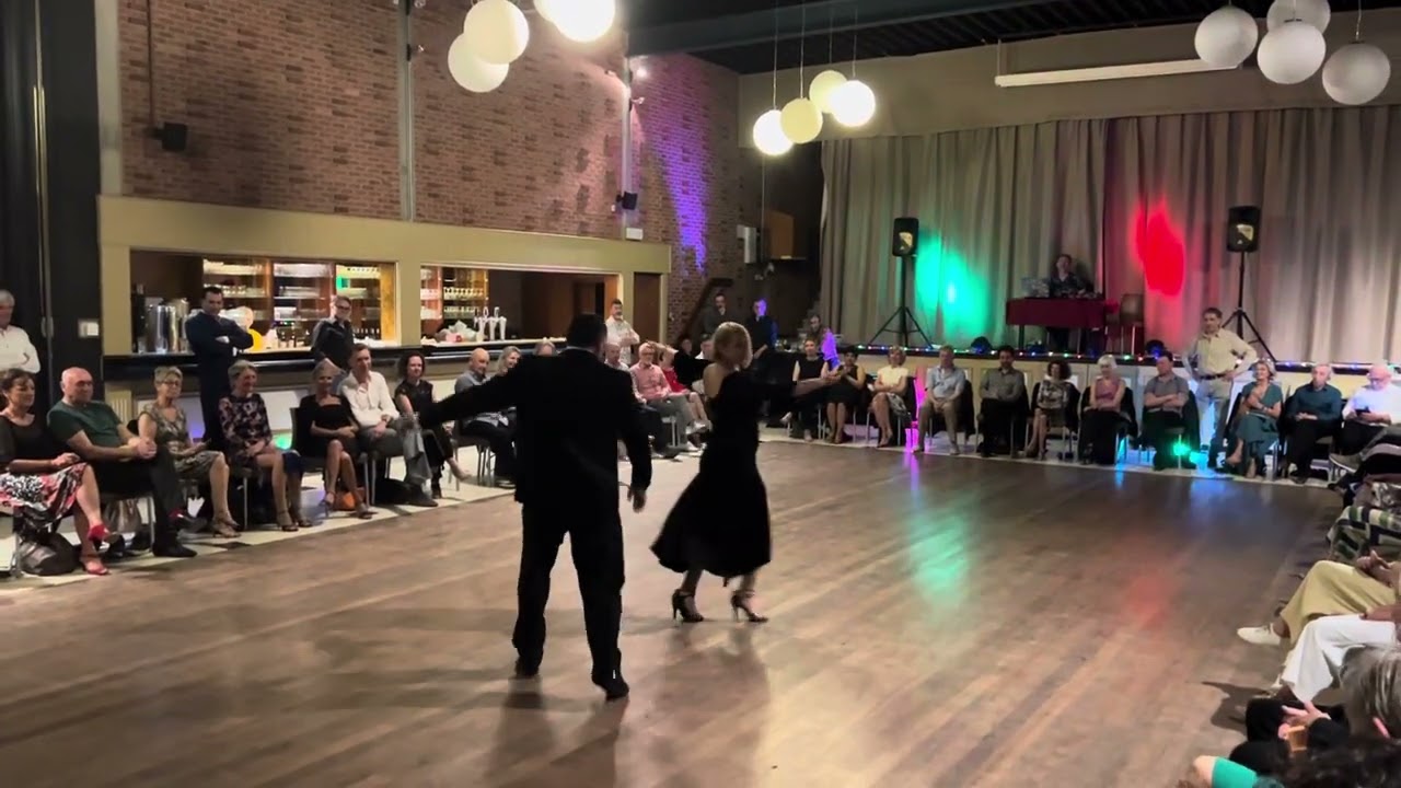 Jesús Velázquez y Mónica Parra en Bélgica - Chacarera